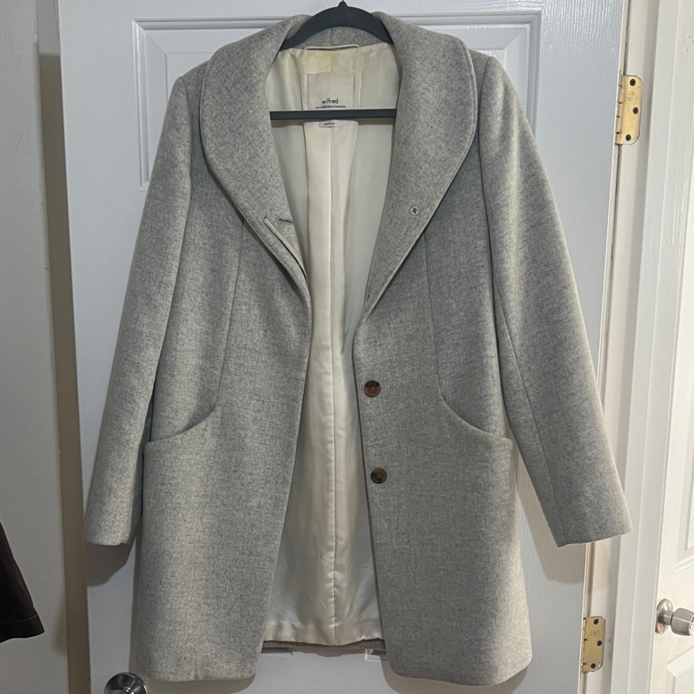 Wilfred Light Gray Trench Coat